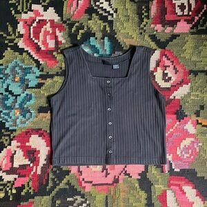 Boxy Cropped Sleeveless Black Muscle Tank Size L